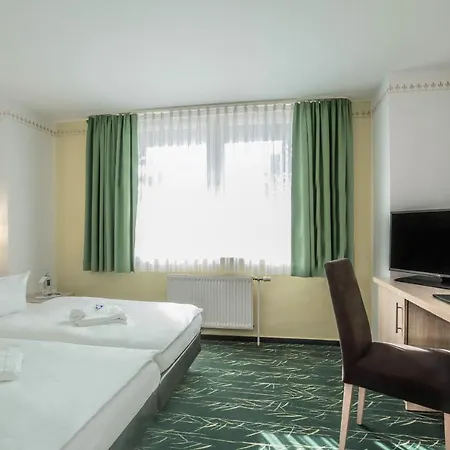 Sonnenhotel Feldberg Am Mit Schwimmbad, Sauna Und Dampfbad Hotel 3*