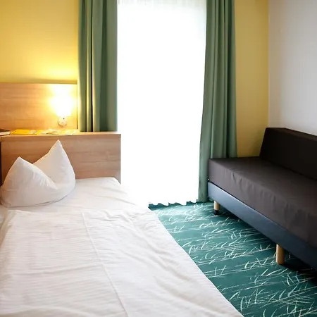 Sonnenhotel Feldberg Am Mit Schwimmbad, Sauna Und Dampfbad 3* Feldberger Seenlandschaft