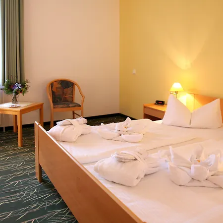 Sonnenhotel Feldberg Am Mit Schwimmbad, Sauna Und Dampfbad Hotel