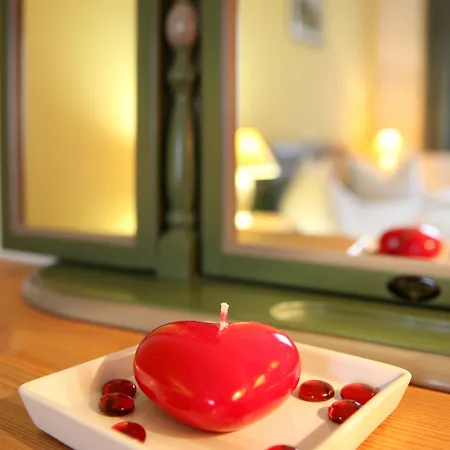 Sonnenhotel Feldberg Am Mit Schwimmbad, Sauna Und Dampfbad 3*