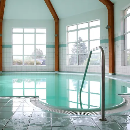 Sonnenhotel Feldberg Am Mit Schwimmbad, Sauna Und Dampfbad Ξενοδοχείο Feldberger Seenlandschaft