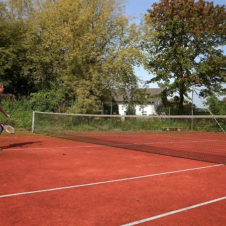 Sonnenhotel Feldberg Am Mit Schwimmbad, Sauna Und Dampfbad Feldberger Seenlandschaft