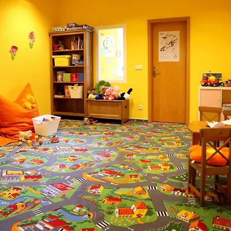 Ξενοδοχείο Sonnenhotel Feldberg Am Mit Schwimmbad, Sauna Und Dampfbad Feldberger Seenlandschaft