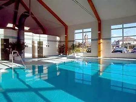 Hotel Sonnenhotel Feldberg Am Mit Schwimmbad, Sauna Und Dampfbad Feldberger Seenlandschaft