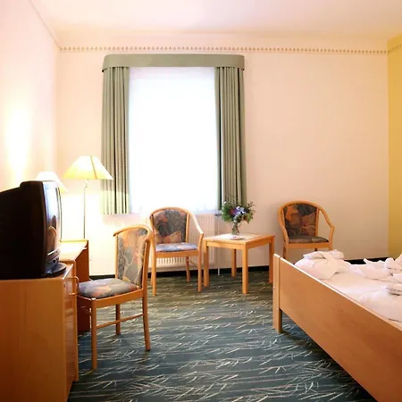 Sonnenhotel Feldberg Am Mit Schwimmbad, Sauna Und Dampfbad Hotel 3*
