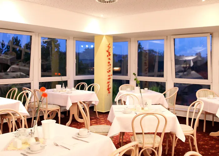 Sonnenhotel Feldberg Am Feldberger Seenlandschaft